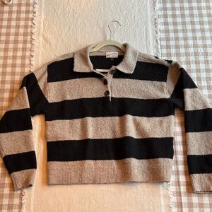 Universal Thread Black and Tan Button-Up Sweater